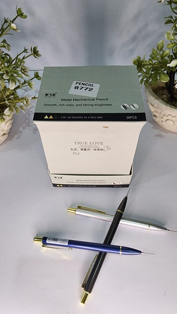 MECHANICAL PENCIL M8772